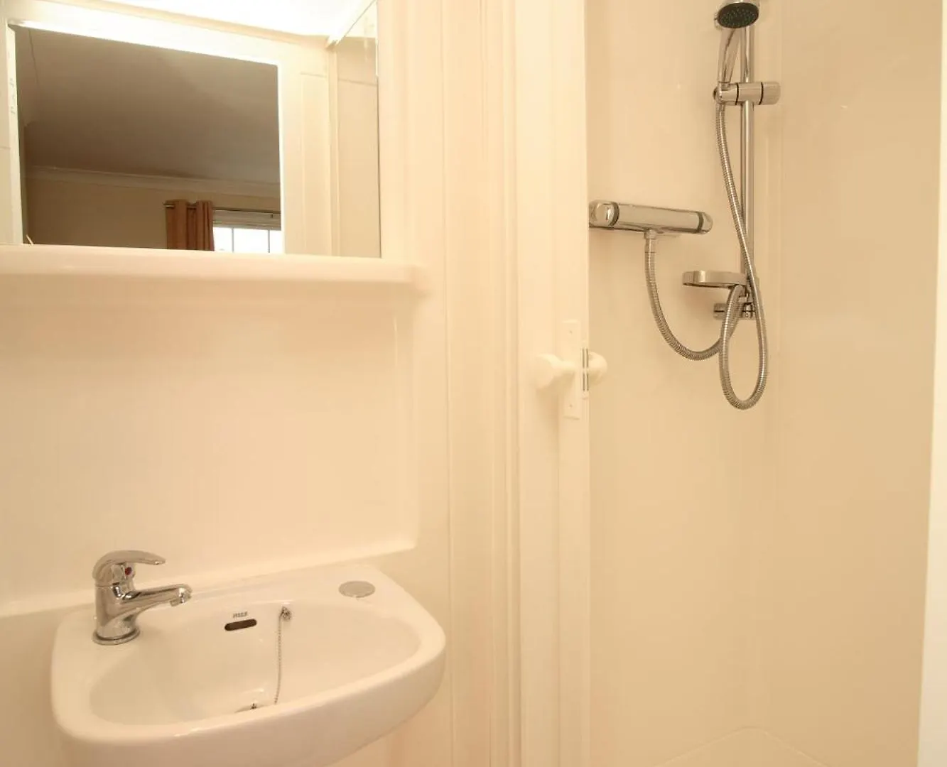 *** Guest house Lloyds Of Chester United Kingdom