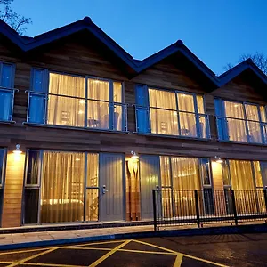 4* Inn The Boathouse & Riverside