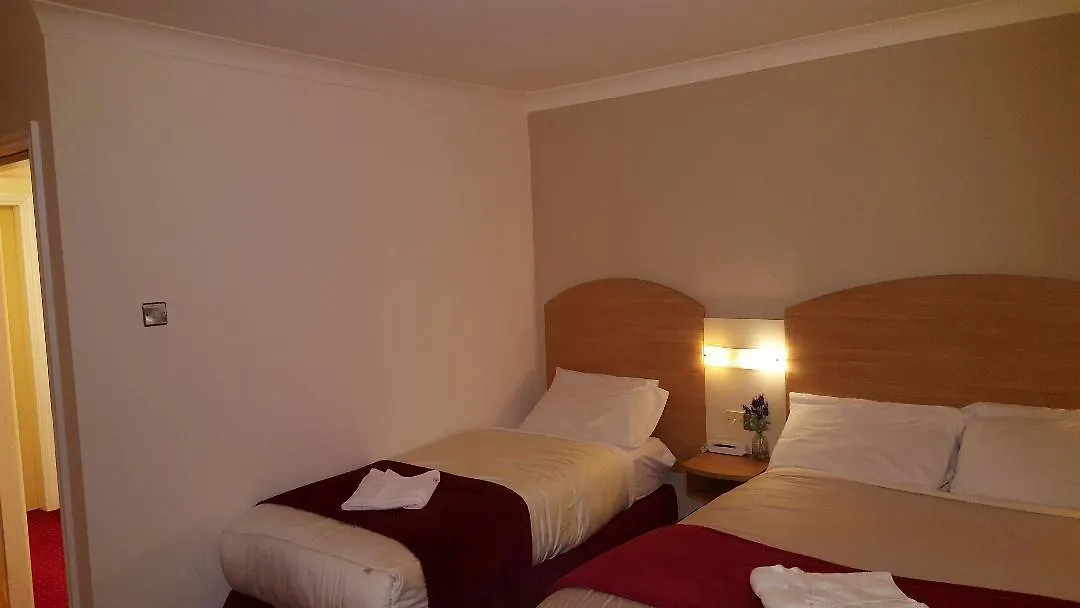 Lloyds Of Chester Guest house